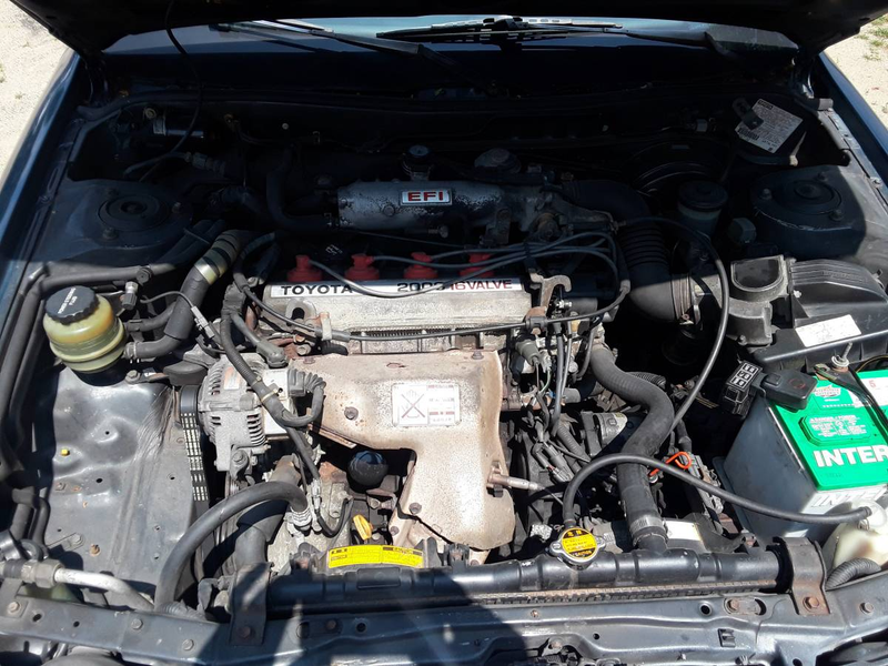 Illustration for article titled At $2,900, Might This Converted 1991 Toyota Camry Pickup Convert You Into a Believer?